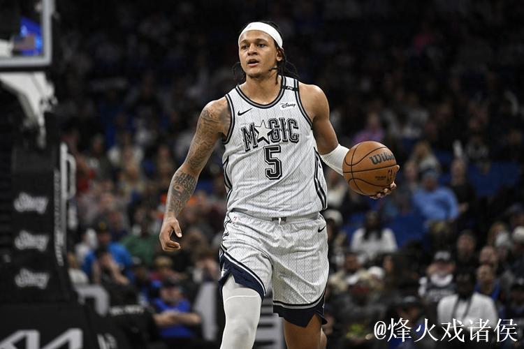 班凯罗32+9+7助魔术击败活塞终结5连败 黄蜂力克鹈鹕 班凯罗32+9+7助魔术击败活塞终结5连败 黄蜂力克鹈鹕